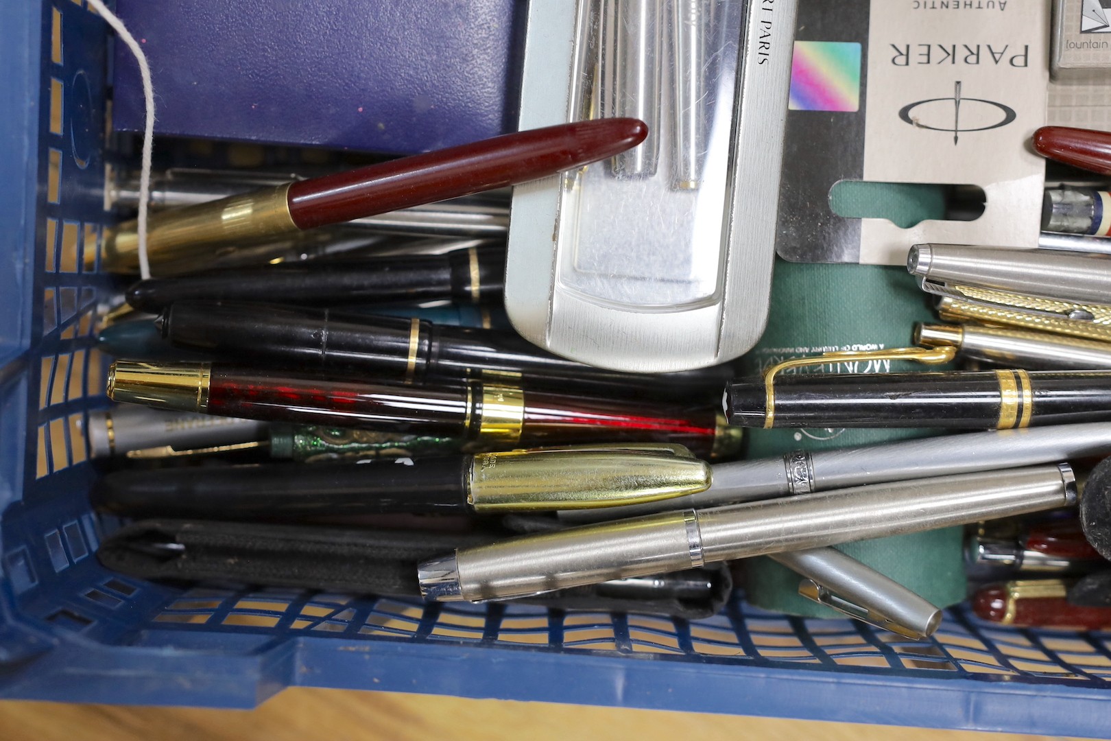 A large collection of fountain pens and others